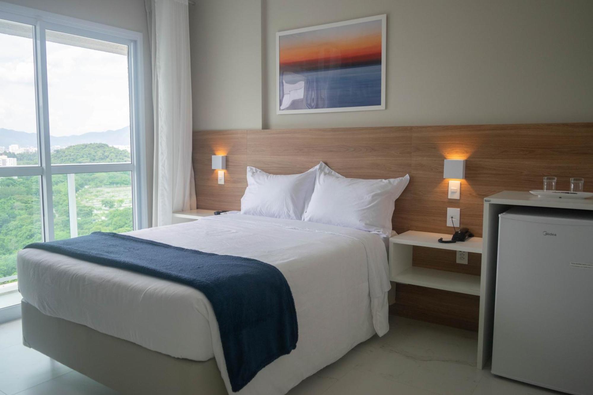 Prime Riocentro - & Flats *