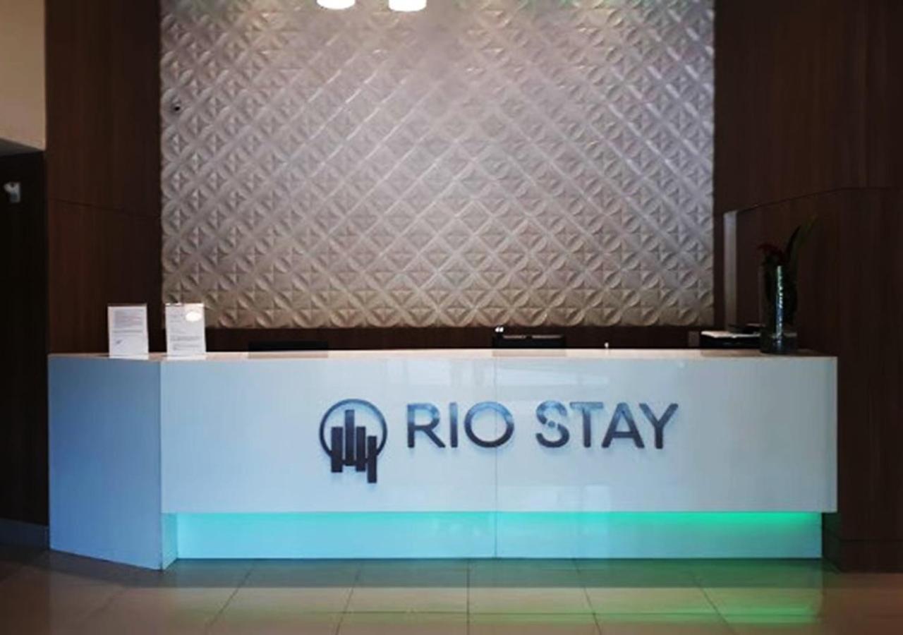 Prime Riocentro - & Flats Apartment *