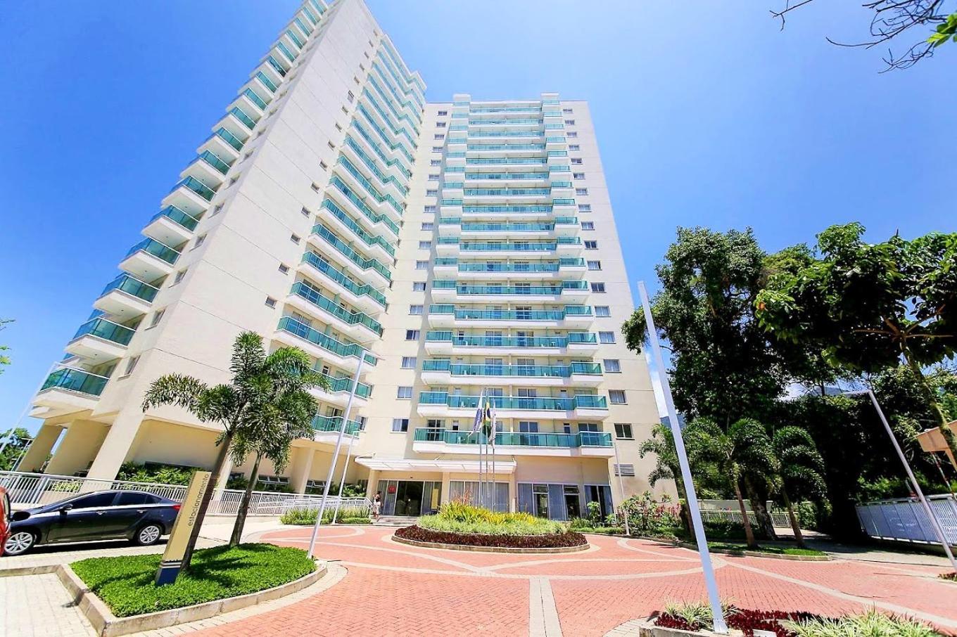 Prime Riocentro - & Flats